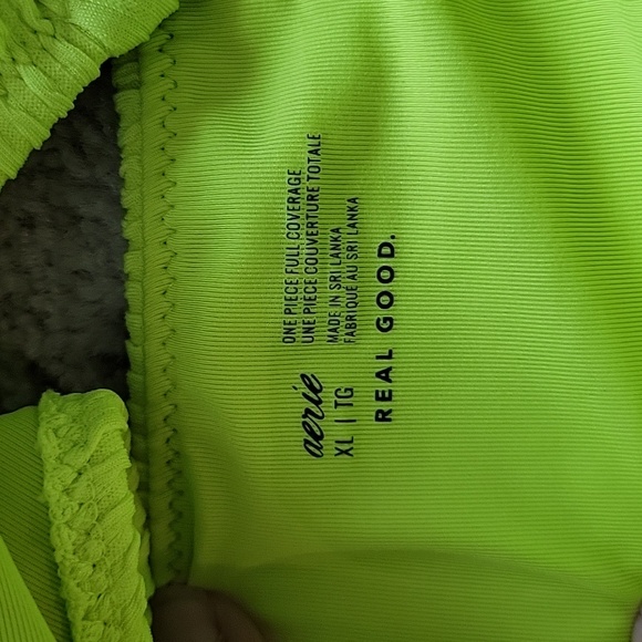 NEW AERIE Asymmetrical Crinkle One Piece Cut Out Monokini Swimsuit Bikini Lime - Picture 5 of 5